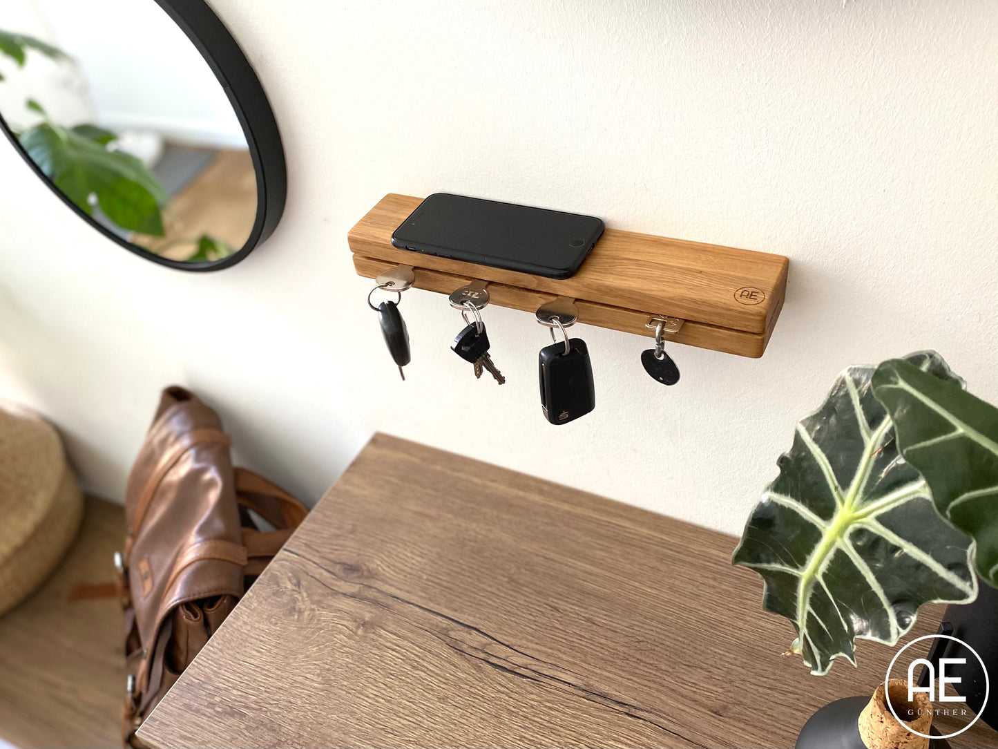 AE Günther® Schlüsselbrett Holz mit Ablage - Schlüsselboard - Schlüsselhalter Key Organizer Wand Aufbewahrung Wall (Ohne Magnet)