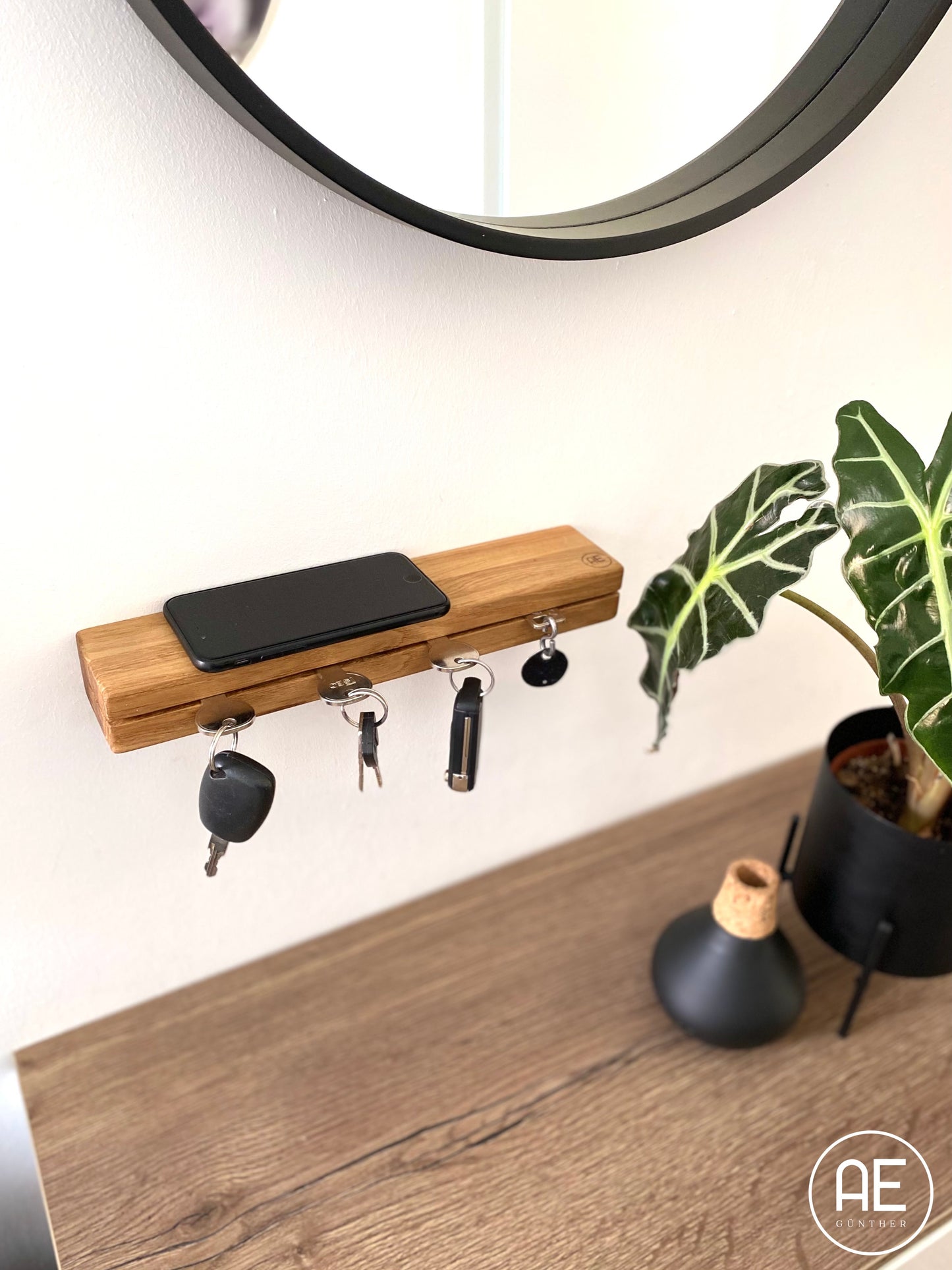 AE Günther® Schlüsselbrett Holz mit Ablage - Schlüsselboard - Schlüsselhalter Key Organizer Wand Aufbewahrung Wall (Ohne Magnet)